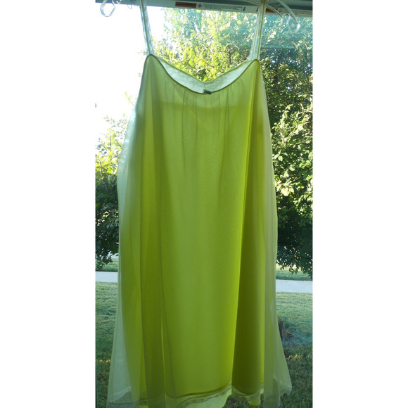 Vtg Yellow Sheer Short Nighty Gown MEDIUM Babydoll Coquette Lace Button Layer - Picture 5 of 8